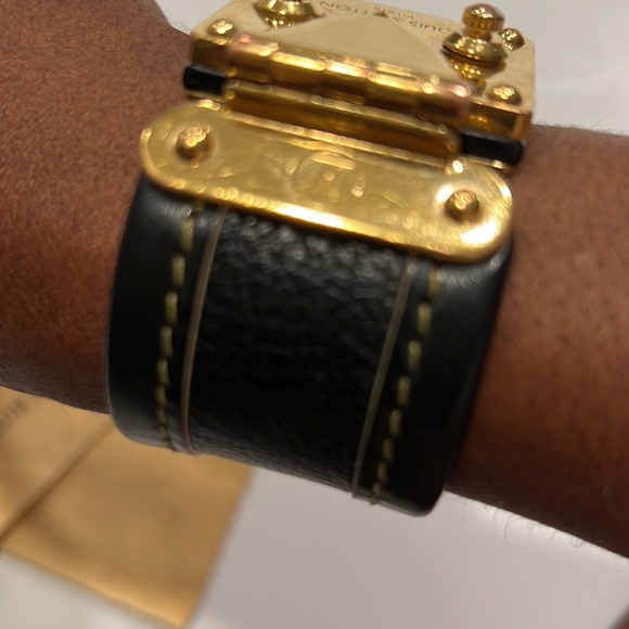 Authentic Louis Vuitton Koala bracelet - Picture 5 of 7